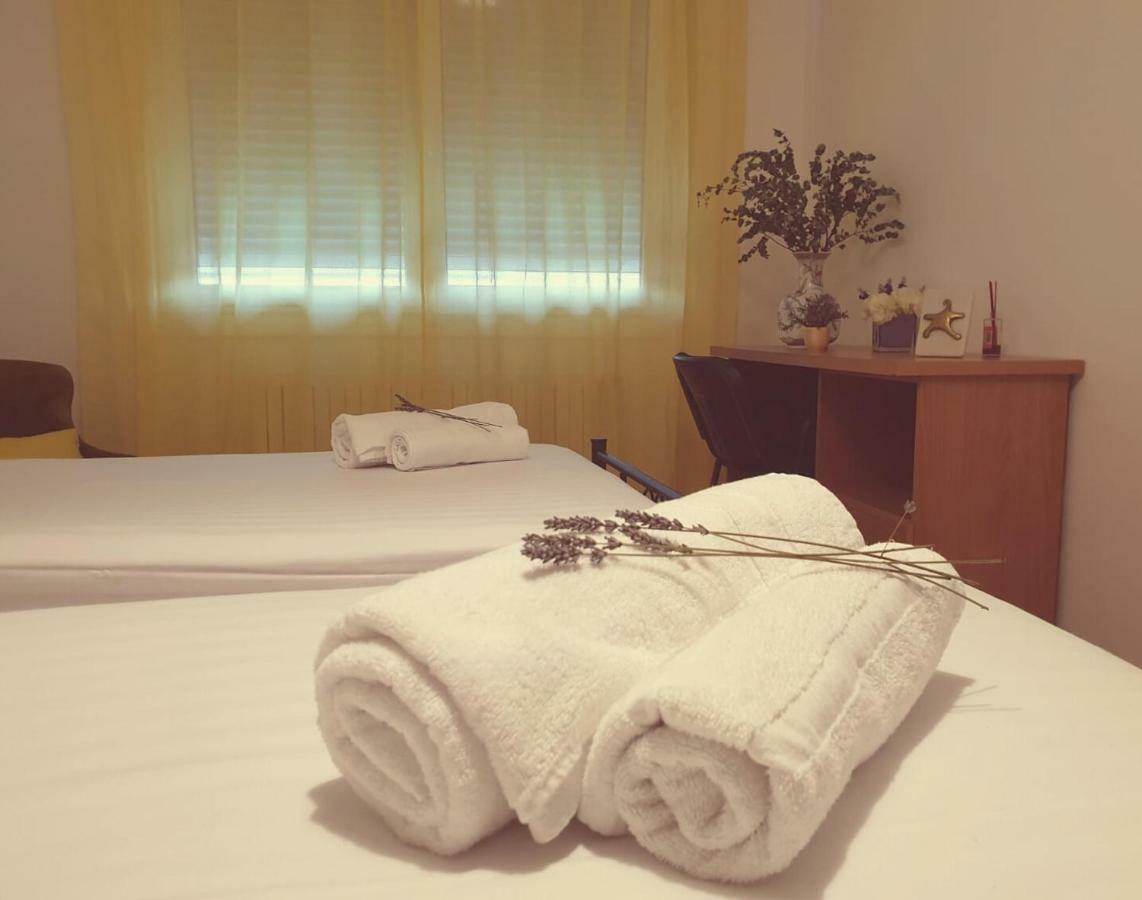 Rua Dos Concheiros, 7 Apartamento ซานติอาโก เด กอมโปสเตลา ภายนอก รูปภาพ
